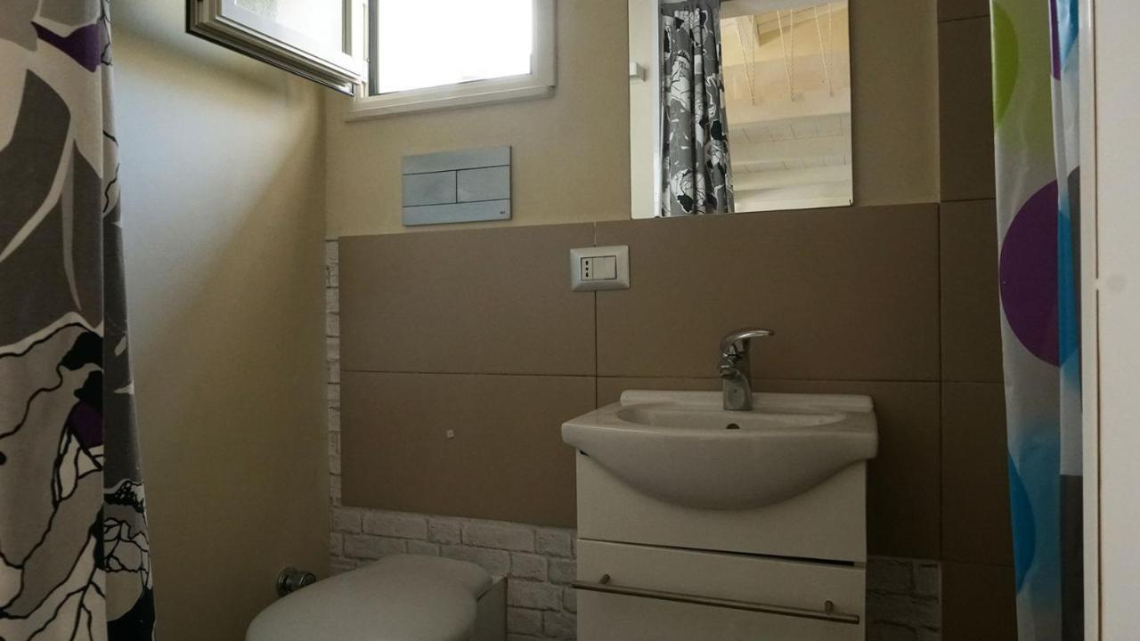 Dependance In Villa Con Piscina Szirakúza Kültér fotó