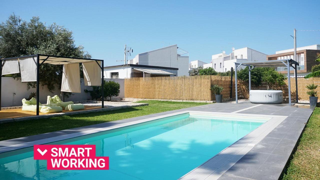 Dependance In Villa Con Piscina Szirakúza Kültér fotó